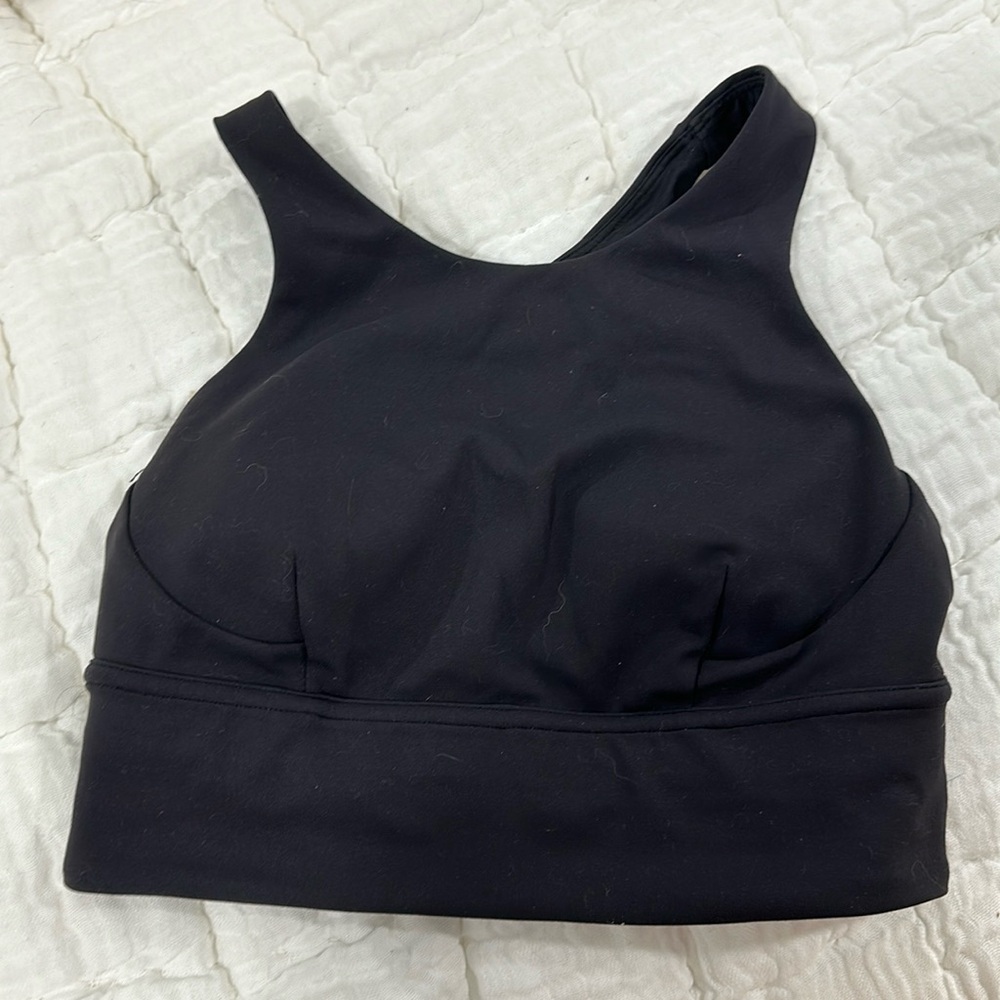 Lululemon wunder train bra
